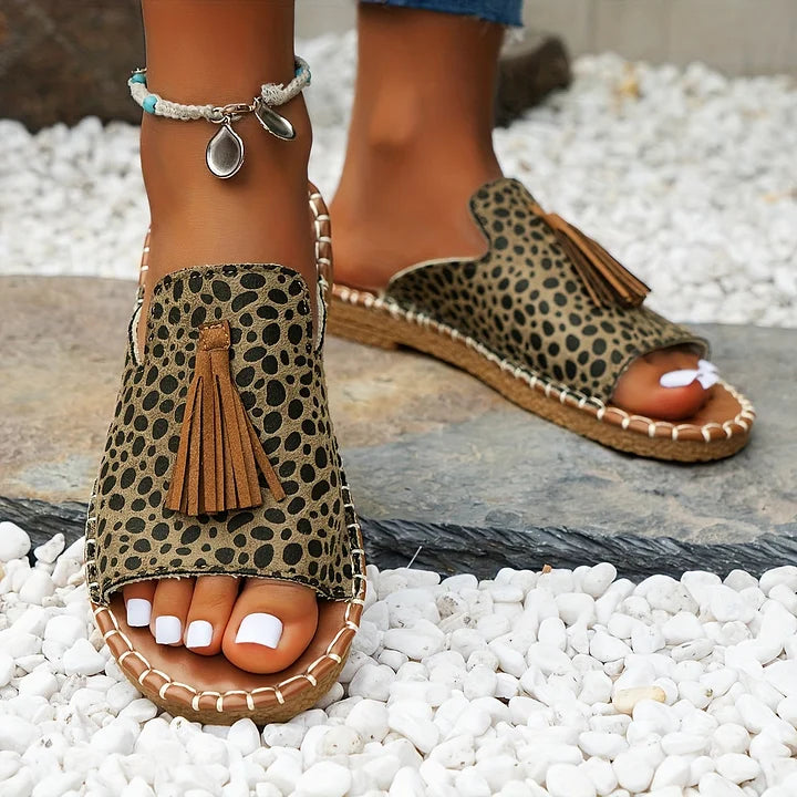Women's Patterned Tassel Slide Sandal Green & Black