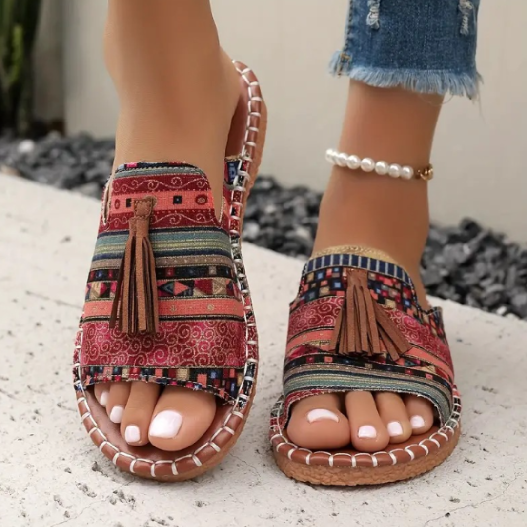 Women's Patterned Tassel Slide Sandal Red