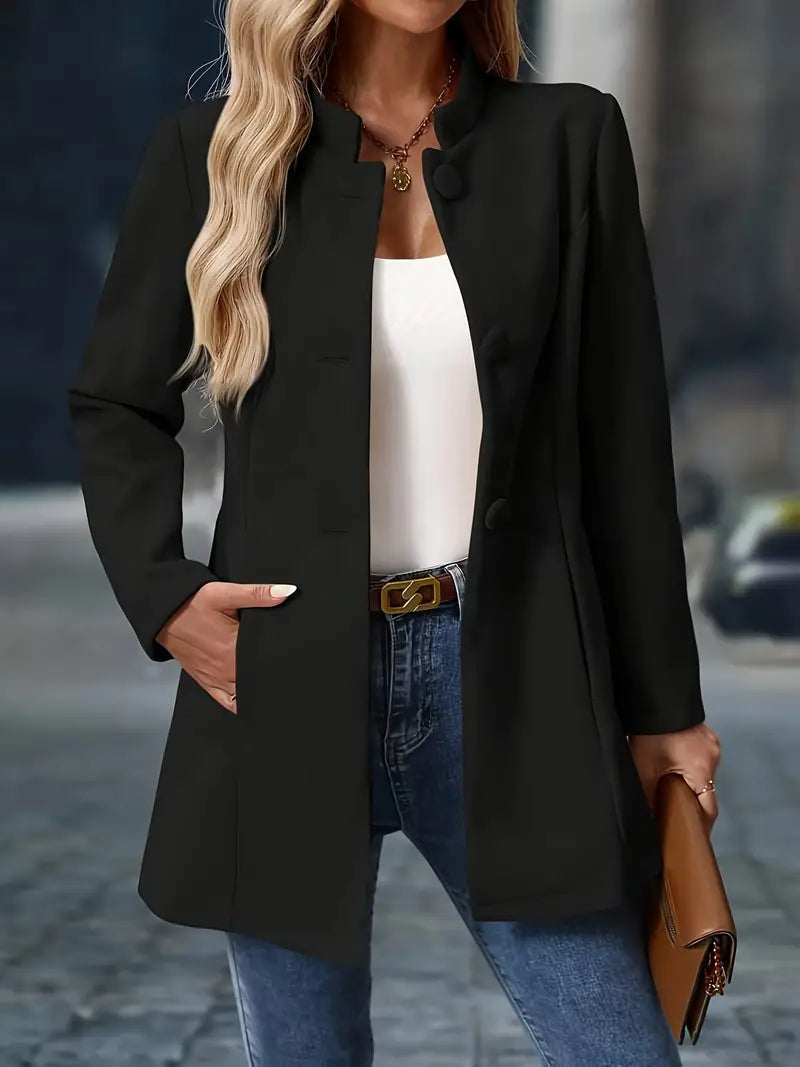 Women's timeless minimalist jacket in black