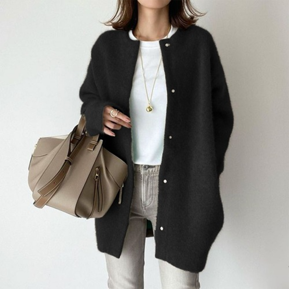 Women's fall knit cardigan jacket with side pockets in black