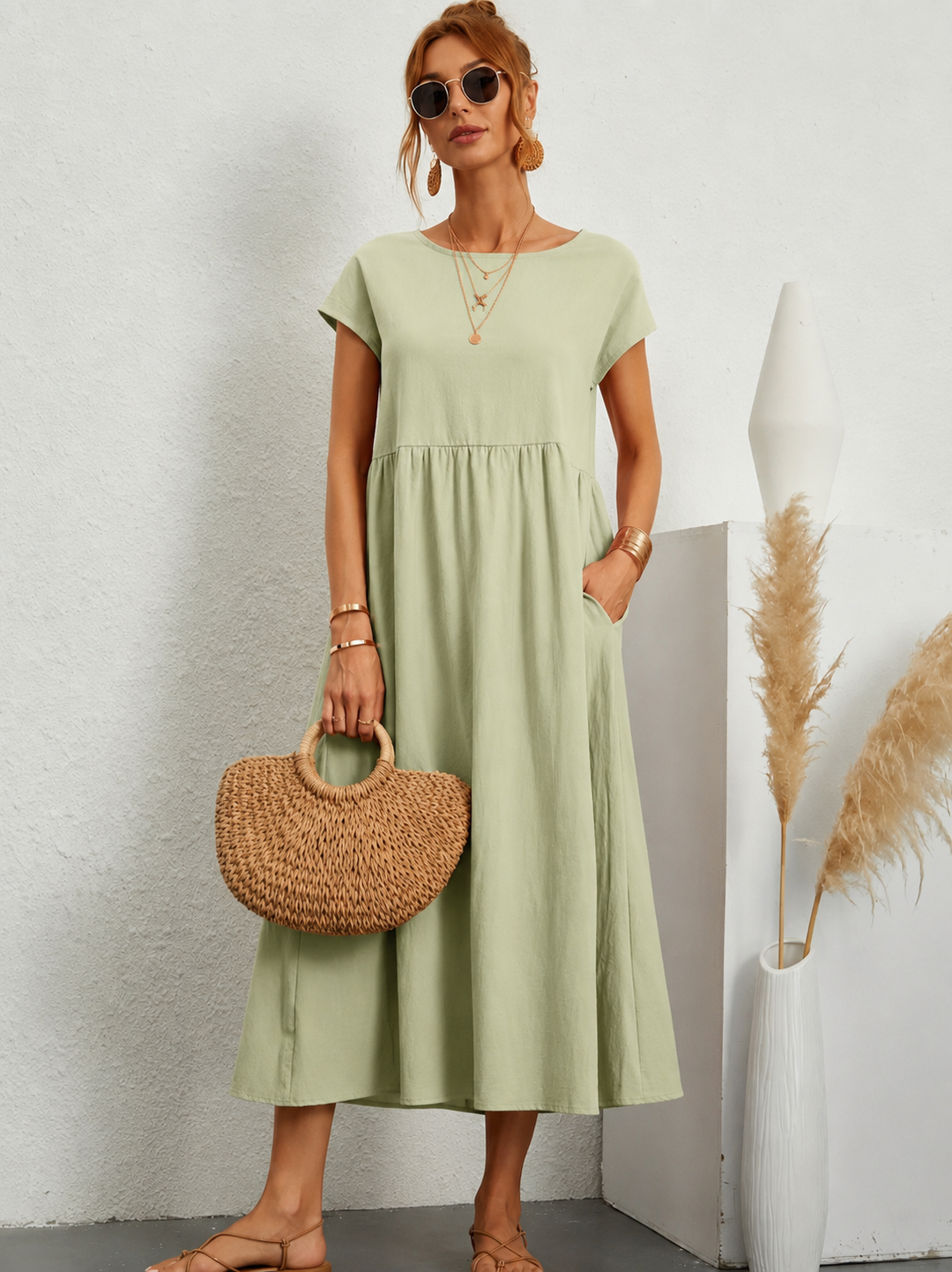 Lightweight summer dress in green