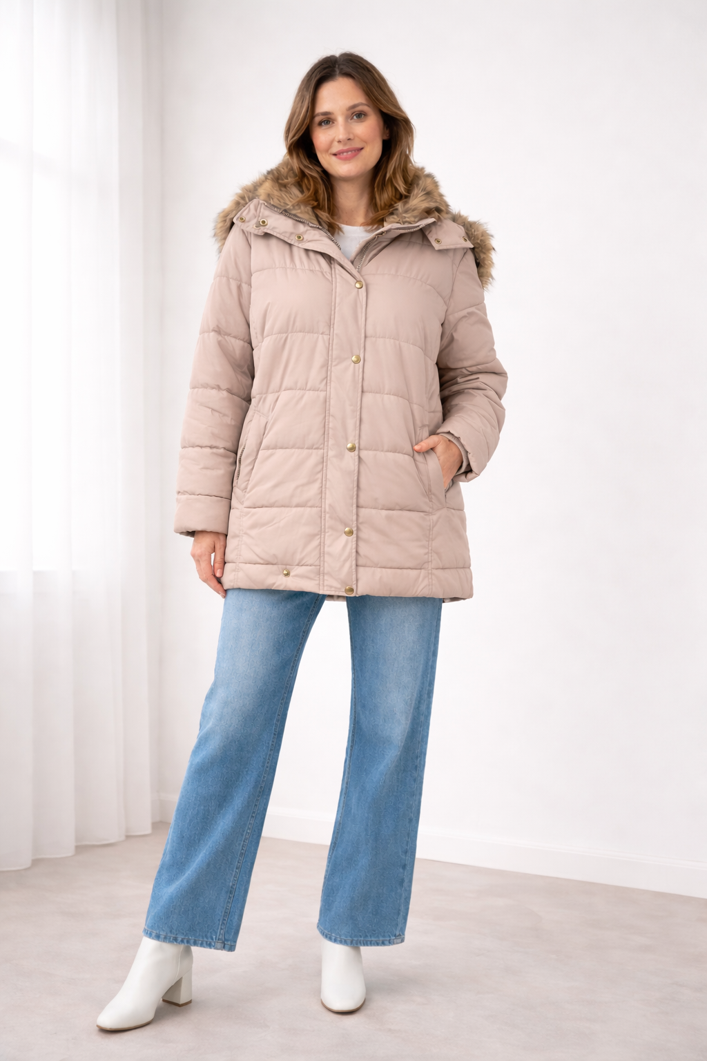 Women's oversized quilted snap-front jacket with hood in pink