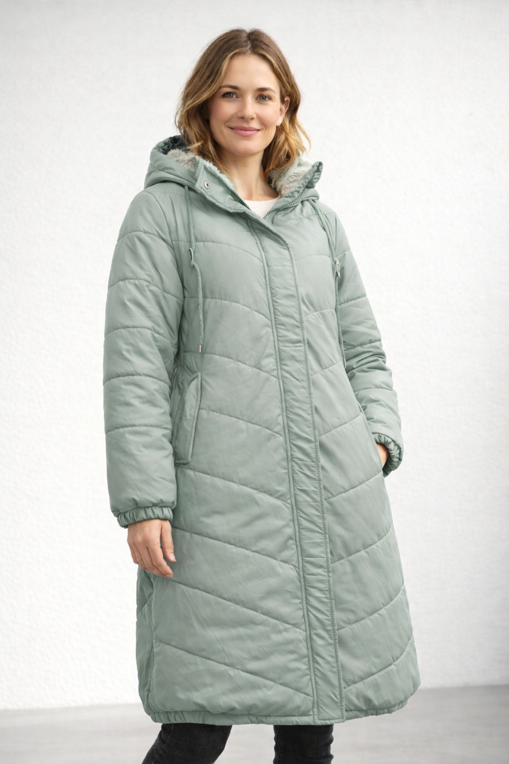 Women's longline hooded quilted winter coat in green