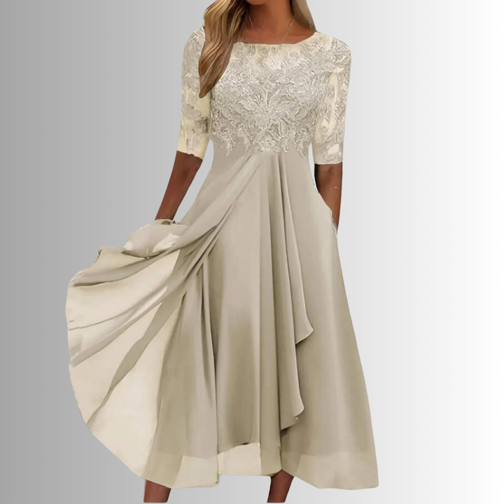Elegant Lace Evening Dress