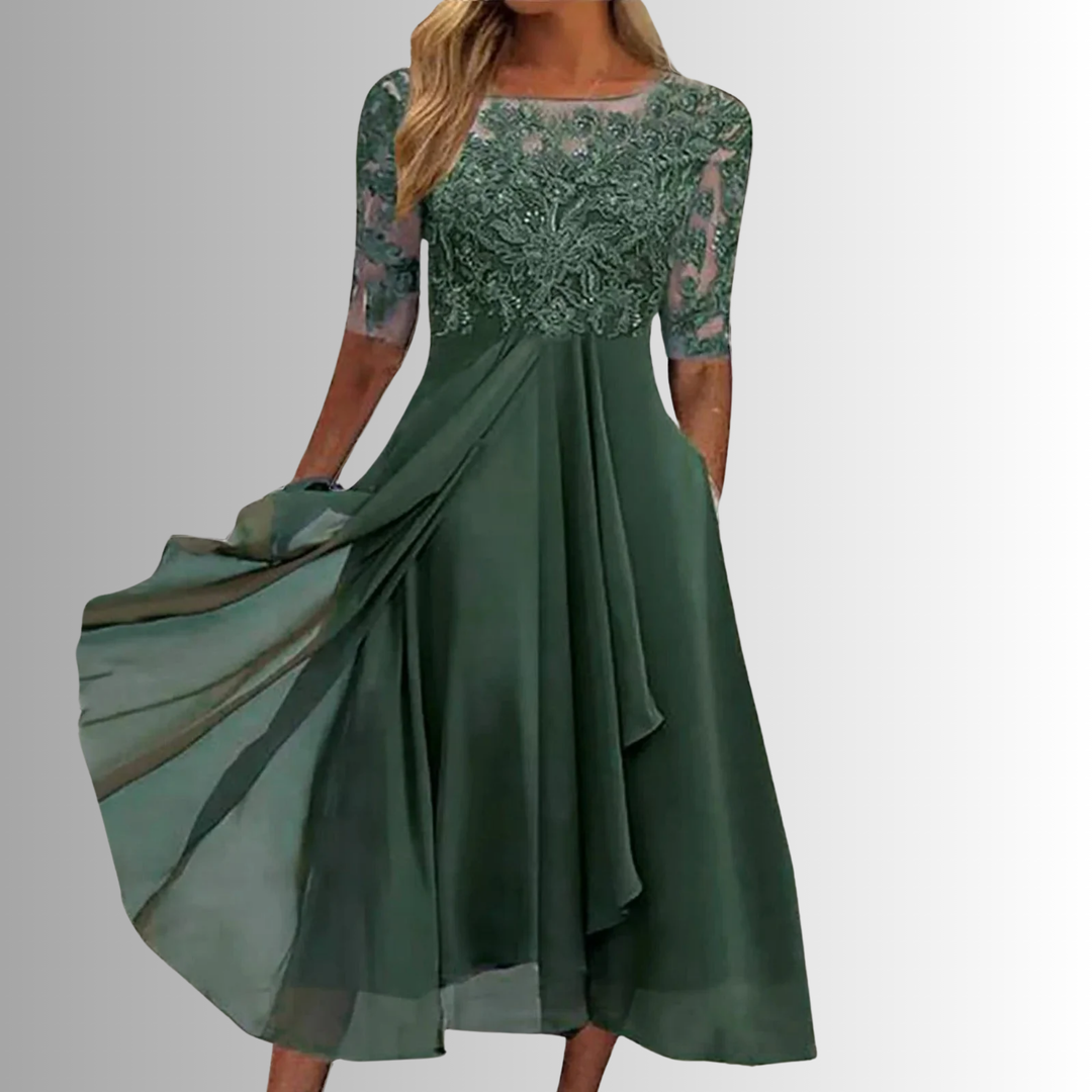 Elegant Lace Evening Dress