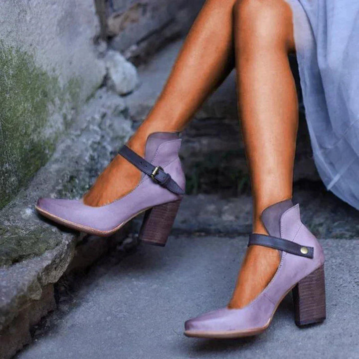 Elegant Strappy Heel Sandals