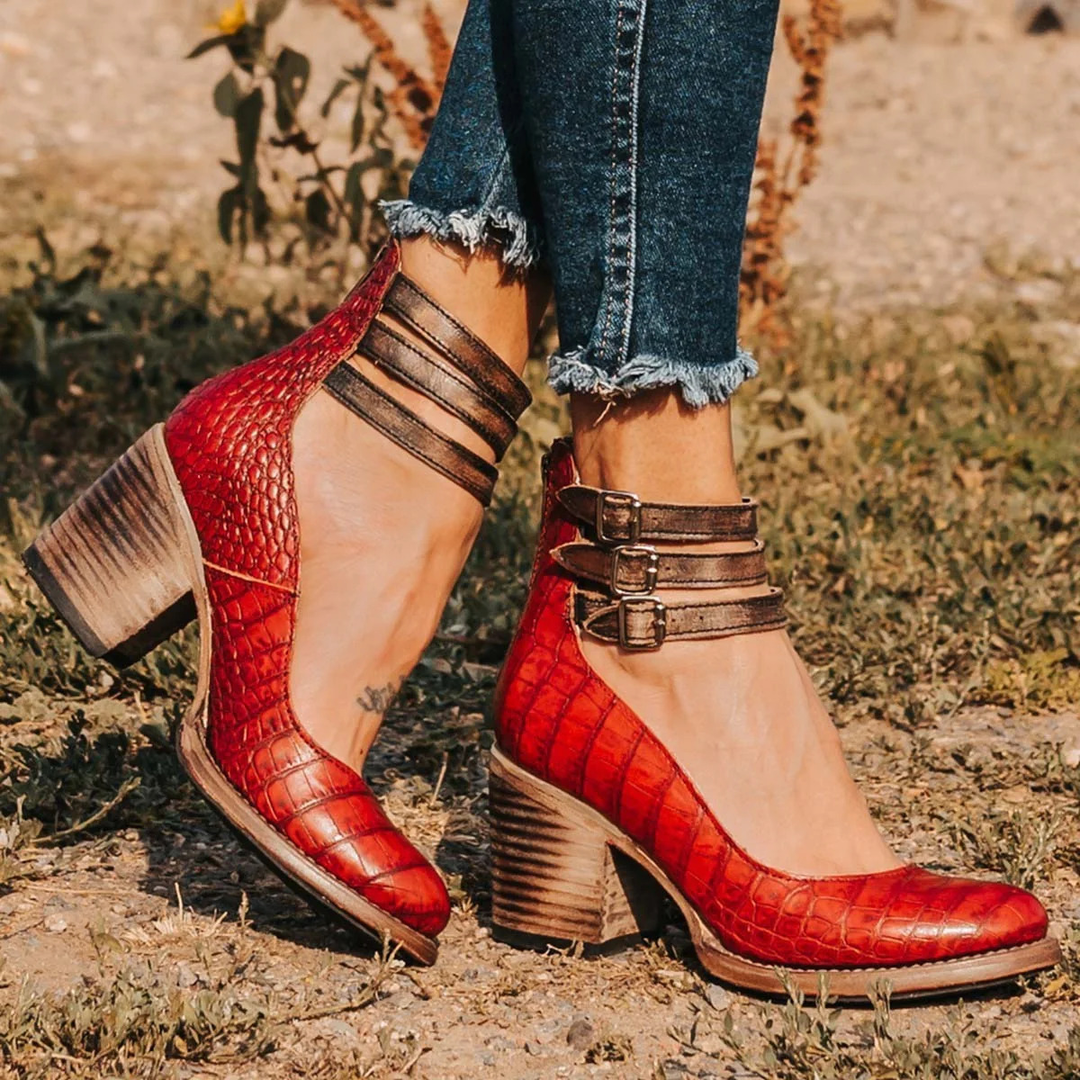 Elegant and Comfortable Heeled Sandals