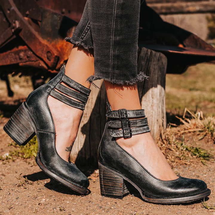 Elegant and Comfortable Heeled Sandals
