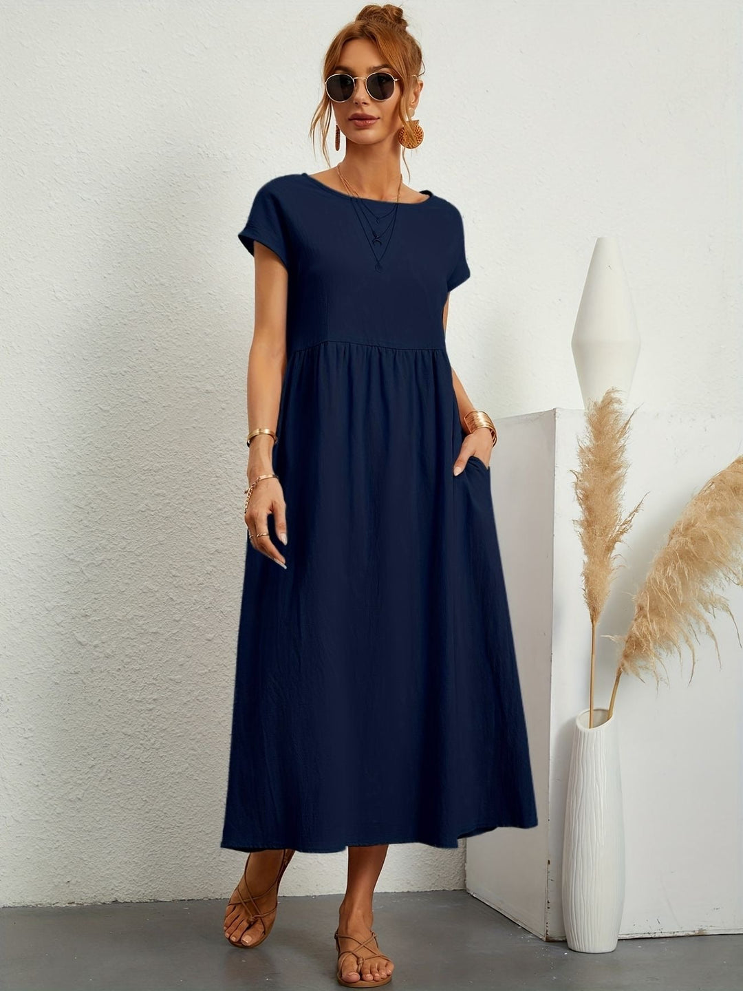 Lightweight summer dress in navy