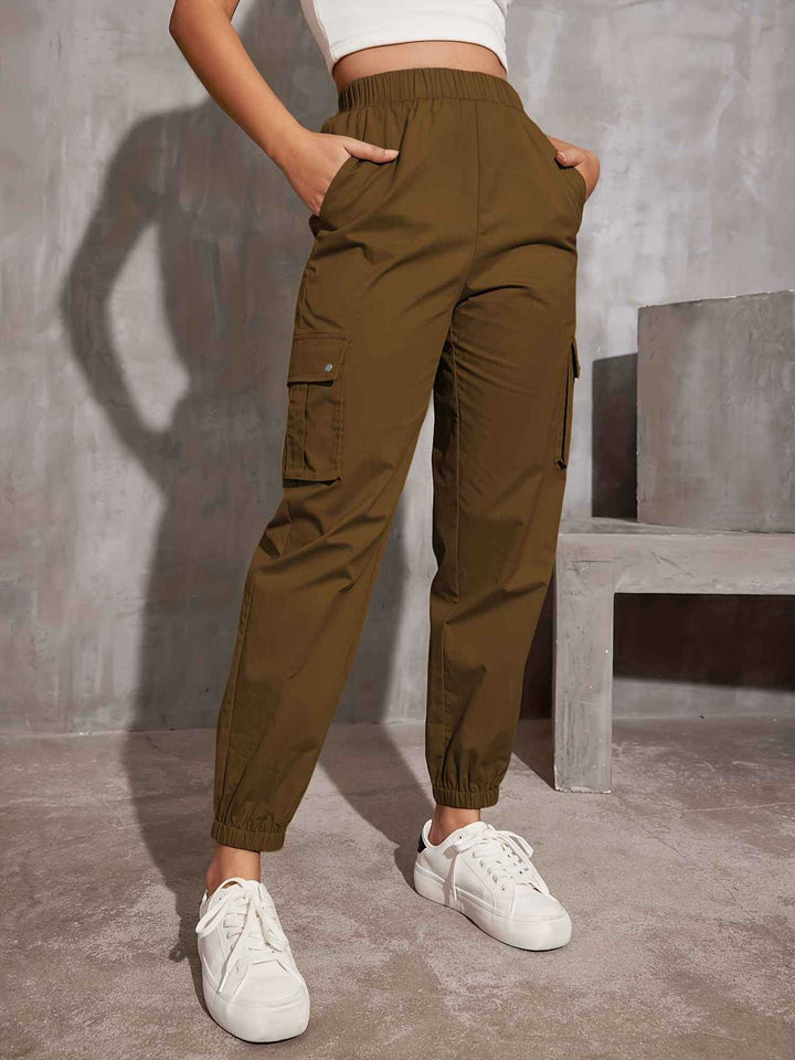 Women's tapered cargo pants brown