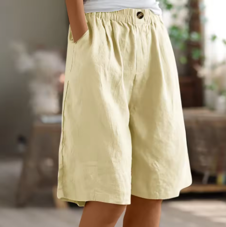 Relaxed Comfort Shorts - Beige
