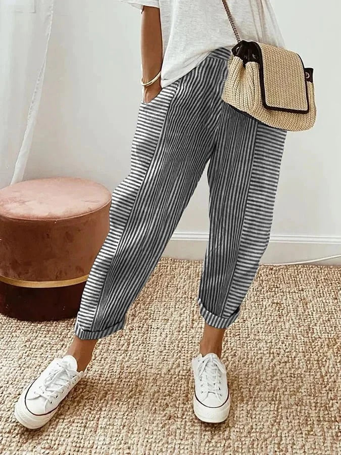 Women's striped straight leg pants in black