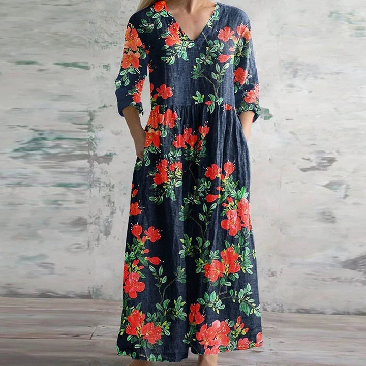 Elegant retro maxi dress in red