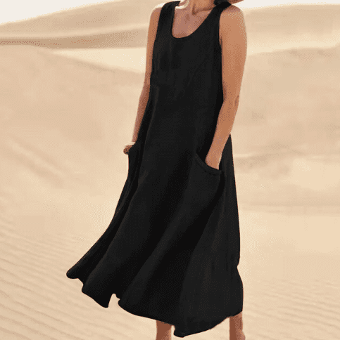 Sleeveless swing midi dress with pockets in black