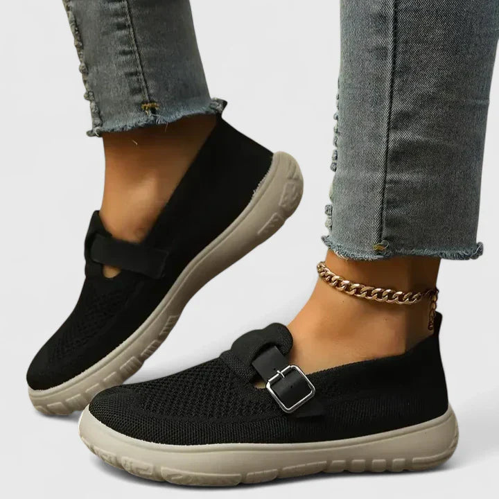 Sleek Urban Comfort Loafers - Black