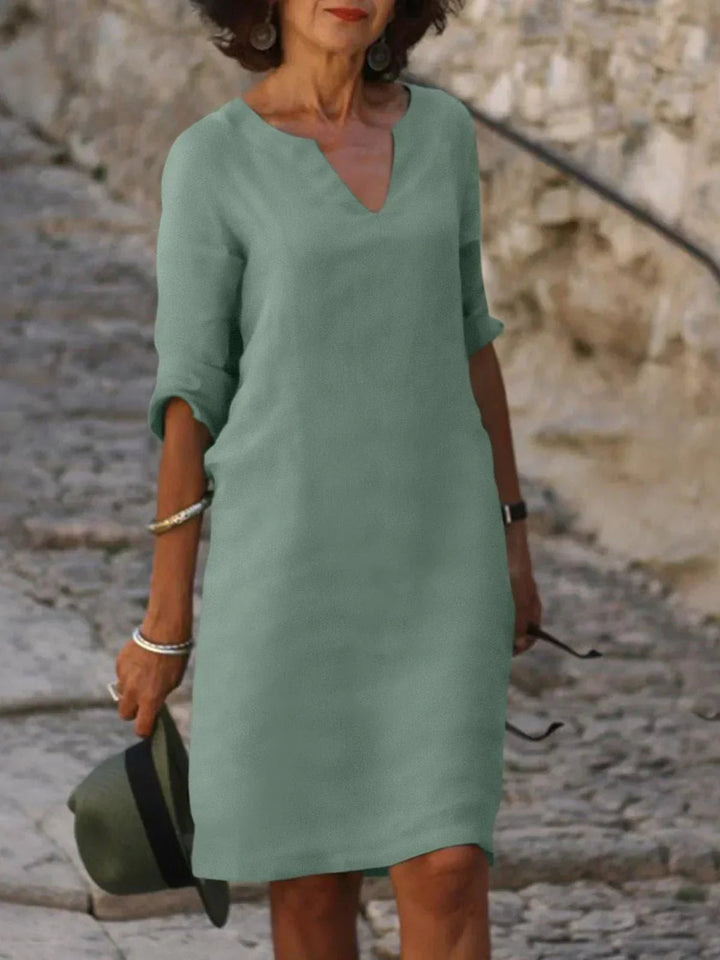Elegant V-Neck Pleated Dress - Green