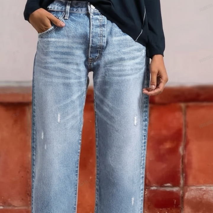 Women's retro straight leg cropped jeans light blue