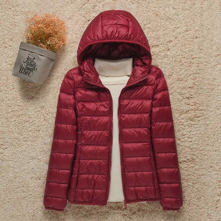 Women's Hooded Packable Puffer Jacket - Burgundy